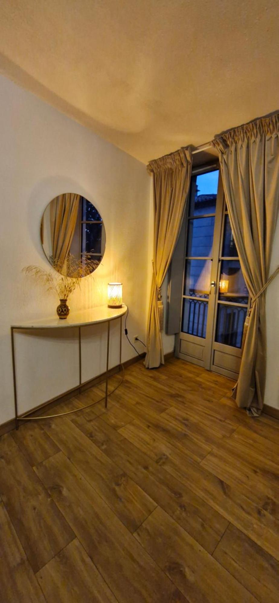 Via Narbona Apartment Bagian luar foto