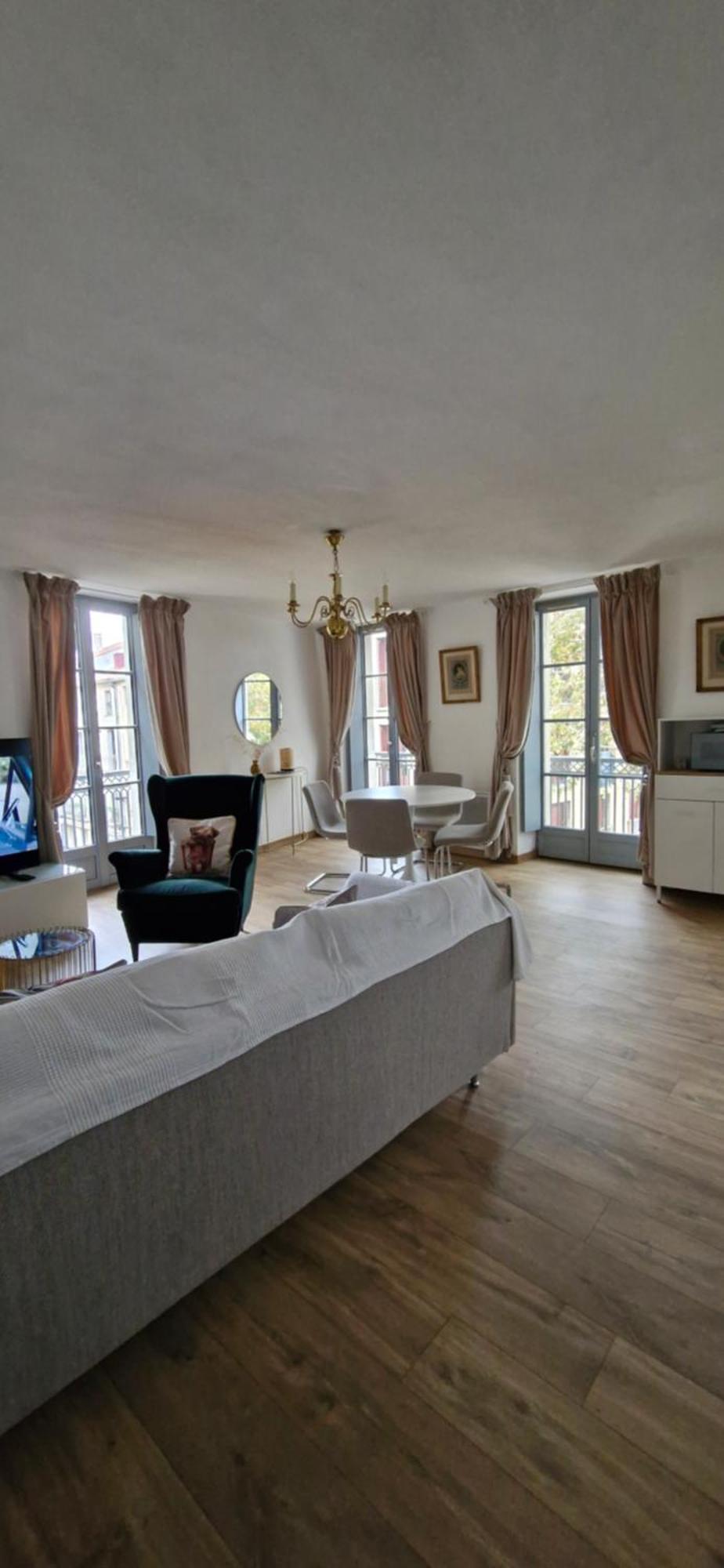 Via Narbona Apartment Bagian luar foto